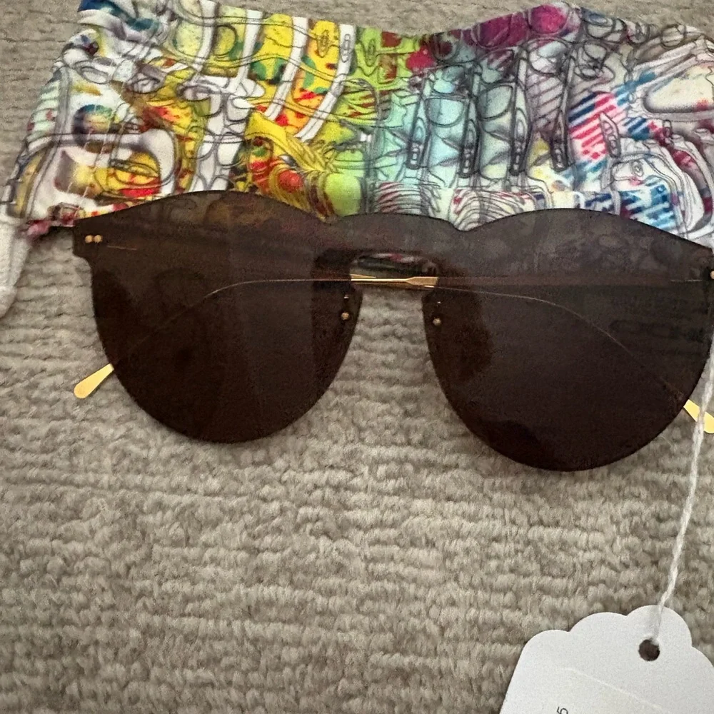 NWT Illesteva sunglasses - Picture 10 of 10